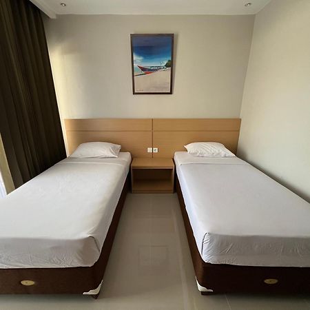 Hotel Century Pangandaran Exterior foto