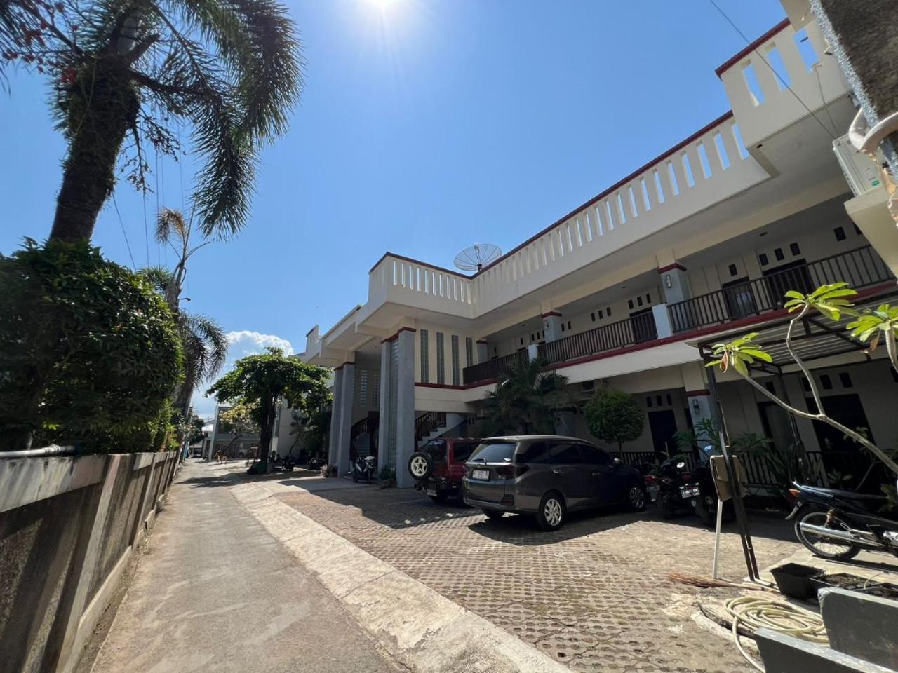 Hotel Century Pangandaran Exterior foto